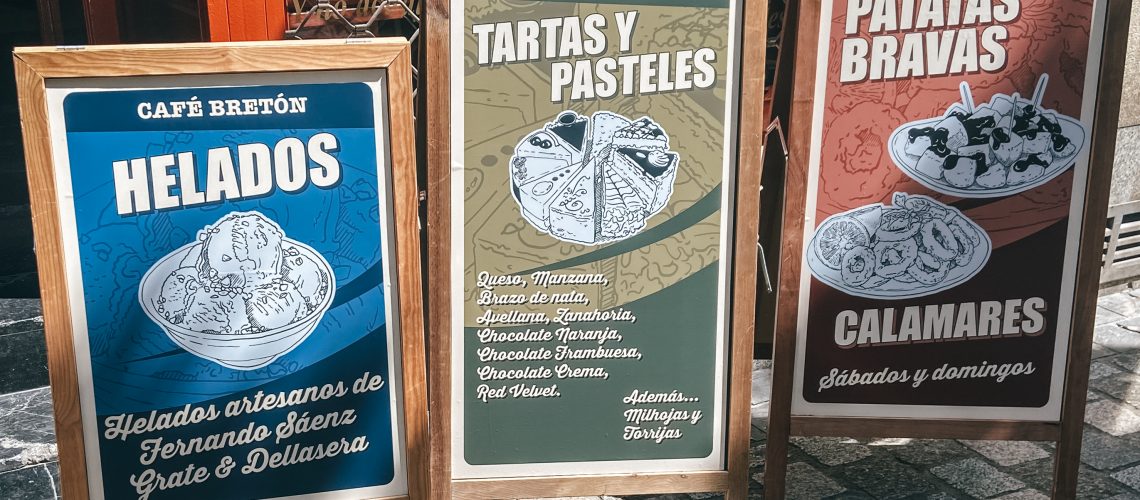 Vinilos en el Café Bretón